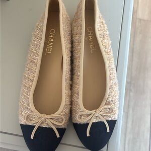 Chanel Tweed Ballet Flats Beige Black Size 41 BNIB
